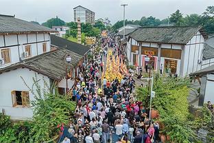 科曼：德甲想每场都赢就不用看别人脸色 欧冠希望尽可能走得远